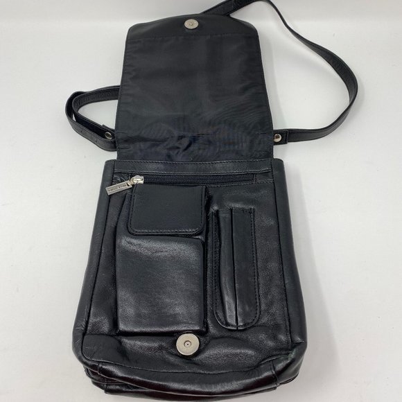 Wilson’s Leather Pelle Studio Black Messenger Shoulder Bag - Picture 1 of 16